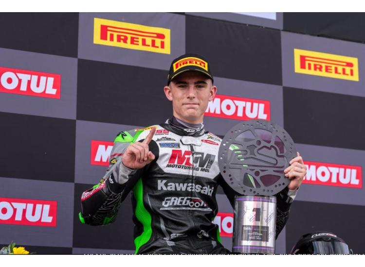 Kawasaki remporte le titre final des constructeurs WorldSSP300