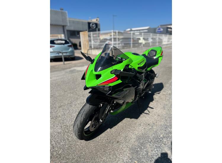 KAWASAKI ZX-6R 636
