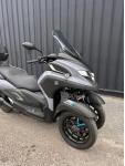 YAMAHA TRICITY 300