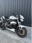 TRIUMPH SPEED TRIPLE 1050 / SPEEDTRIPLE