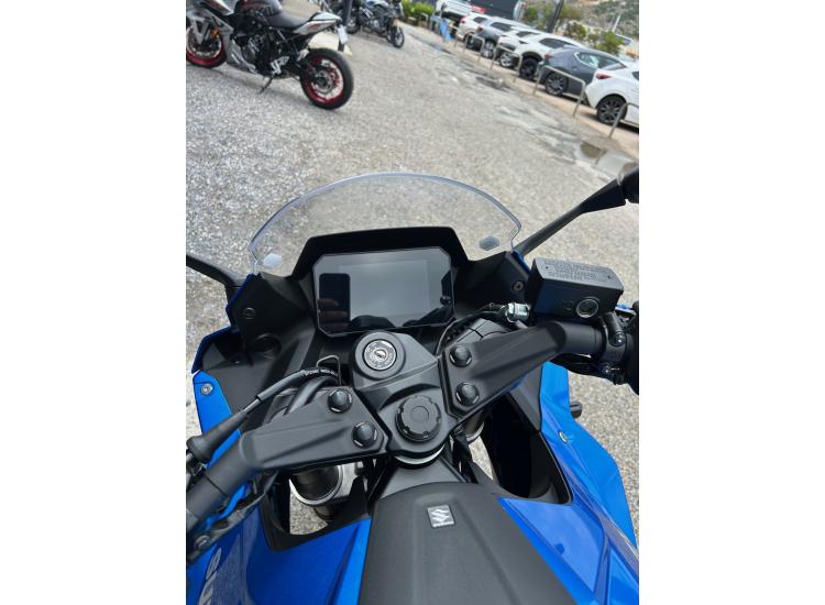 SUZUKI GSX-8R / 8R / A2